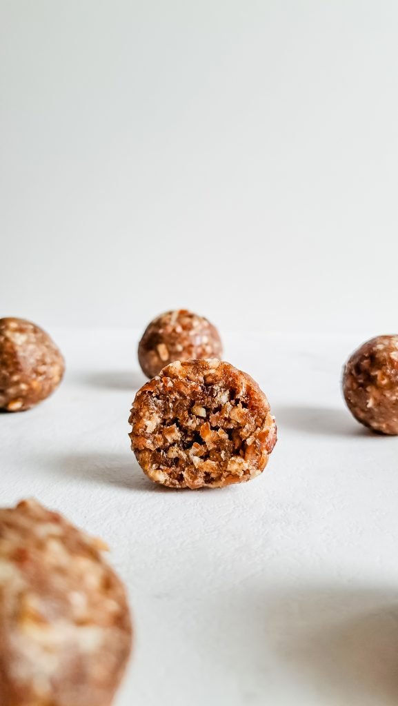 Pecan Pie Energy Bites
