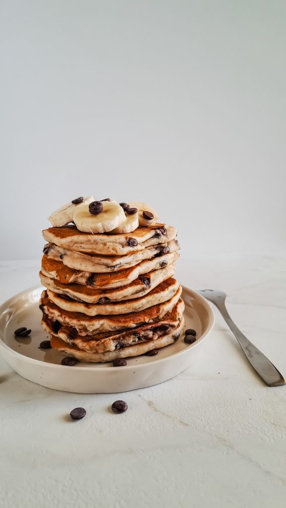 Eggless Banana Chocolate Chip Pancakes