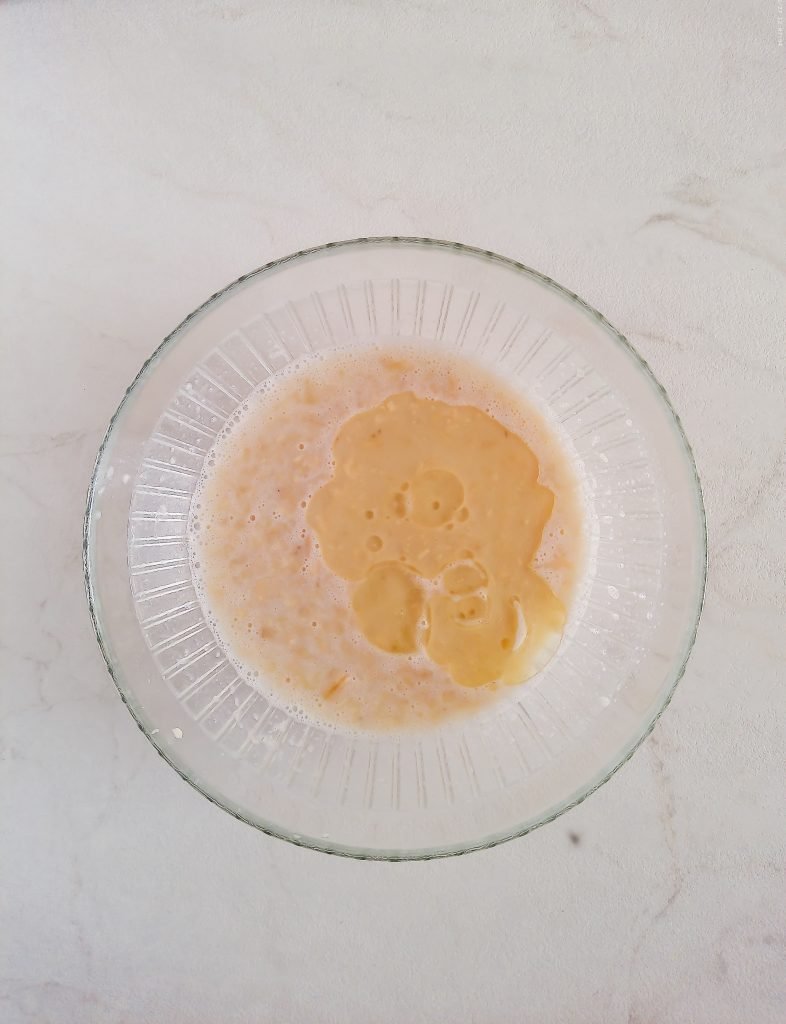 Eggless Banana Chocolate Chip Pancakes